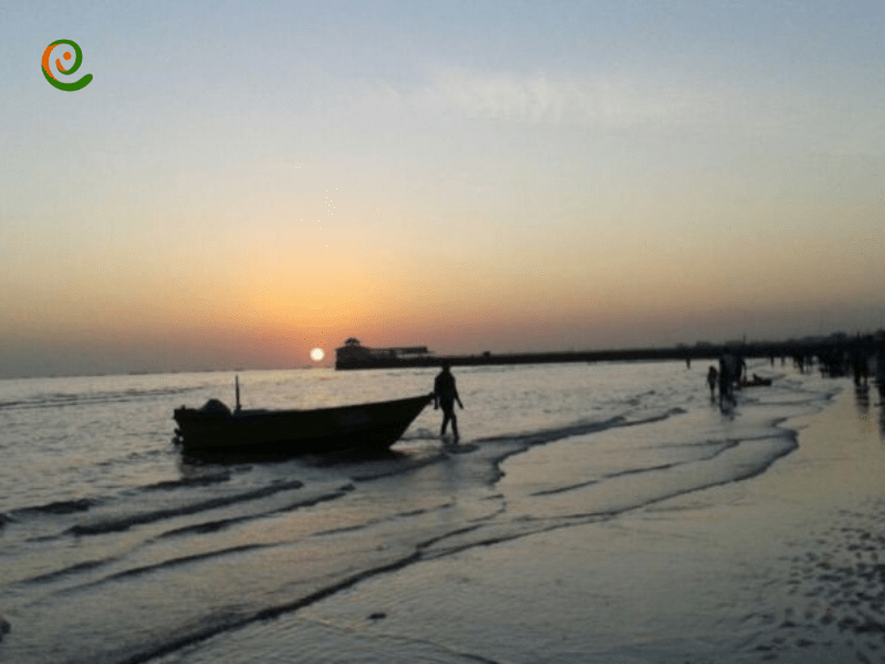 درباره ساحل سورو یکی دیگر از زیبایی ها بندر عباس در دکوول بخوانید.